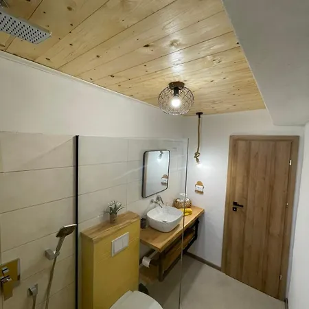 House 2368 Modrušani